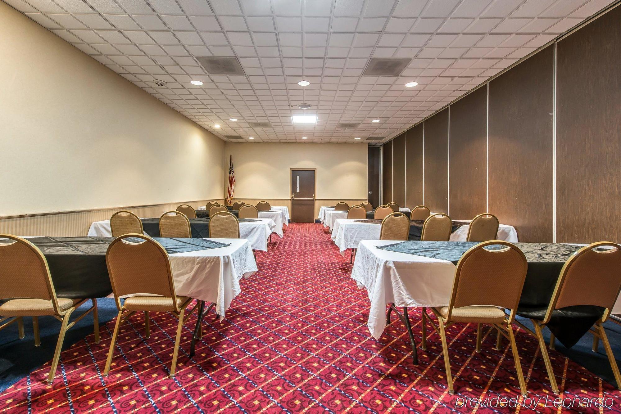 Quality Inn & Conference Center Somerset Exterior photo